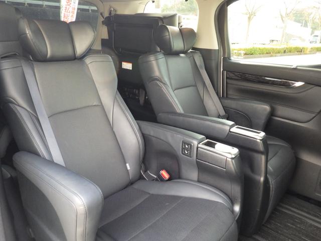 ヴェルファイア 　純正メモリーナビ、地デジフルセグＴＶ、Ｂｌｕｅｔｏｏｔｈオーディオ、バックモニター、バックモニター、パワーバックドア、両側パワースライドドア、ＥＴＣ、インテリジェントキー（17枚目）