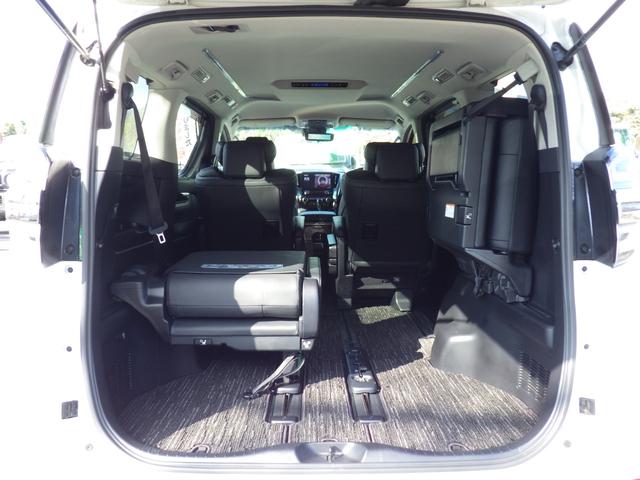 ヴェルファイア 　純正メモリーナビ、地デジフルセグＴＶ、Ｂｌｕｅｔｏｏｔｈオーディオ、バックモニター、バックモニター、パワーバックドア、両側パワースライドドア、ＥＴＣ、インテリジェントキー（25枚目）