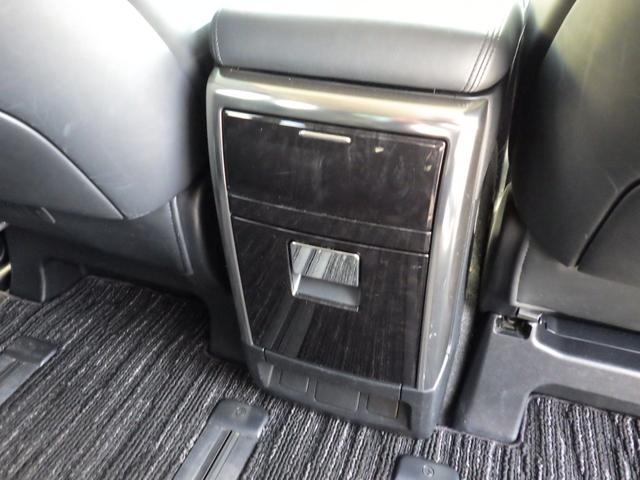 ヴェルファイア 　純正メモリーナビ、地デジフルセグＴＶ、Ｂｌｕｅｔｏｏｔｈオーディオ、バックモニター、バックモニター、パワーバックドア、両側パワースライドドア、ＥＴＣ、インテリジェントキー（29枚目）