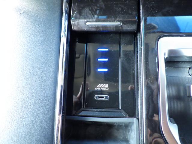 ヴェルファイア 　純正メモリーナビ、地デジフルセグＴＶ、Ｂｌｕｅｔｏｏｔｈオーディオ、バックモニター、バックモニター、パワーバックドア、両側パワースライドドア、ＥＴＣ、インテリジェントキー（38枚目）