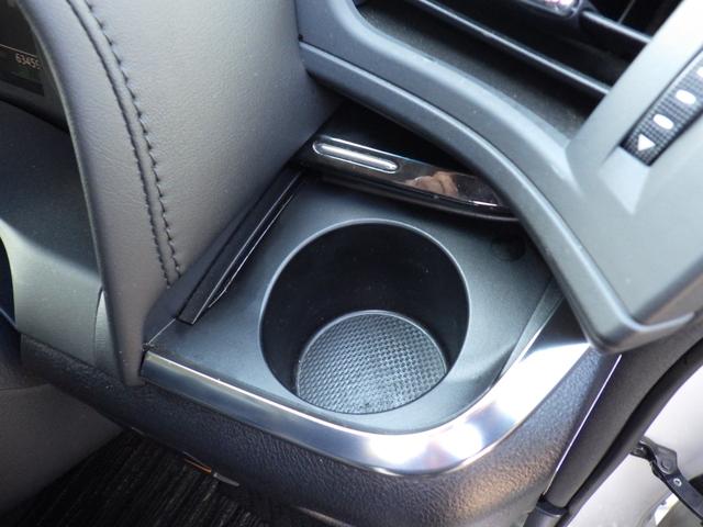 ヴェルファイア 　純正メモリーナビ、地デジフルセグＴＶ、Ｂｌｕｅｔｏｏｔｈオーディオ、バックモニター、バックモニター、パワーバックドア、両側パワースライドドア、ＥＴＣ、インテリジェントキー（57枚目）