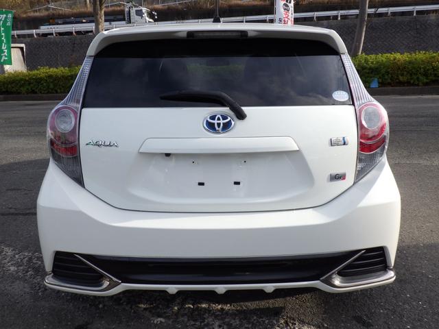 アクア 　純正メモリーナビ、地デジフルセグＴＶ、Ｂｌｕｅｔｏｏｔｈオーディオ、バックモニター、インテリジェントキー、専用エアロ、専用アルミ、電動格納ドアミラー、（12枚目）