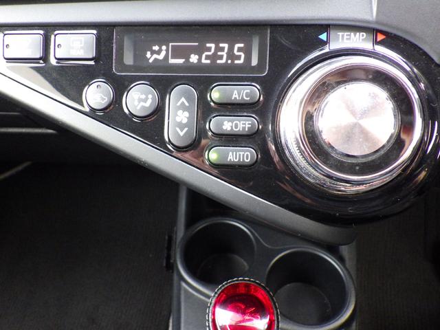 アクア 　純正メモリーナビ、地デジフルセグＴＶ、Ｂｌｕｅｔｏｏｔｈオーディオ、バックモニター、インテリジェントキー、専用エアロ、専用アルミ、電動格納ドアミラー、（31枚目）