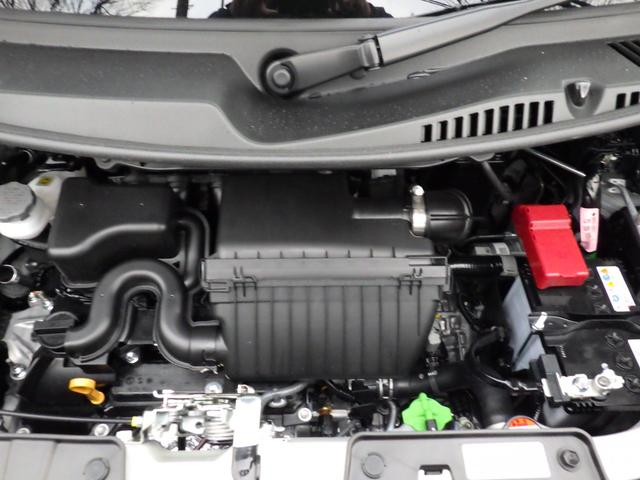 ��؂Ȉ��Ԃ��������̎����ύڎԂQ��z�u���Ă��܂��B���C�y�ɂ��\���t���������B