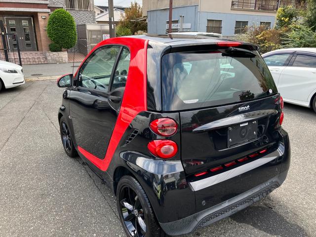 スマートクーペ 　フォーツー　エディションシャープレッド（3枚目）