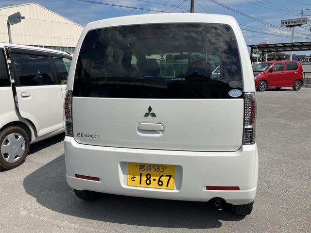 ｅＫワゴン ＭＸ　ナビ　キーレスエントリー　電動格納ミラー　ベンチシート　ＡＴ　盗難防止システム　ＣＤ　ＵＳＢ　衝突安全ボディ　エアコン　パワーステアリング　パワーウィンドウ（18枚目）