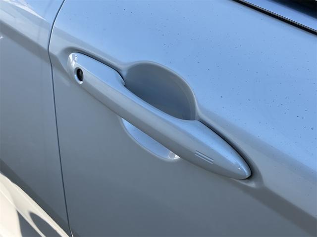 カムリ ＷＳ　レンタカーアップ車　ドライブレコーダー　ＥＴＣ　クリアランスソナー　レーンアシスト　オートクルーズコントロール　衝突被害軽減システム　バックカメラ　ナビ　アルミホイール　オートマチックハイビーム（28枚目）