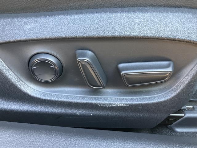 カムリ ＷＳ　レンタカーアップ車　ドライブレコーダー　ＥＴＣ　クリアランスソナー　レーンアシスト　オートクルーズコントロール　衝突被害軽減システム　バックカメラ　ナビ　アルミホイール　オートマチックハイビーム（58枚目）