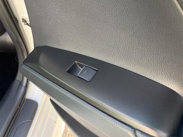 カムリ ＷＳ　レンタカーアップ車　ドライブレコーダー　ＥＴＣ　クリアランスソナー　レーンアシスト　オートクルーズコントロール　衝突被害軽減システム　バックカメラ　ナビ　アルミホイール　オートマチックハイビーム（59枚目）