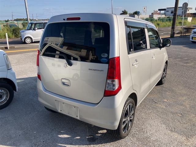 ワゴンR FX キーレスエントリー 電動格納ミラー ベンチシート AT 盗難防止システム ABS CD ミュージックプレイヤー接続可 アルミホイール 衝突安全ボディ エアコン パワーステアリング パワーウィンドウ(16枚目)