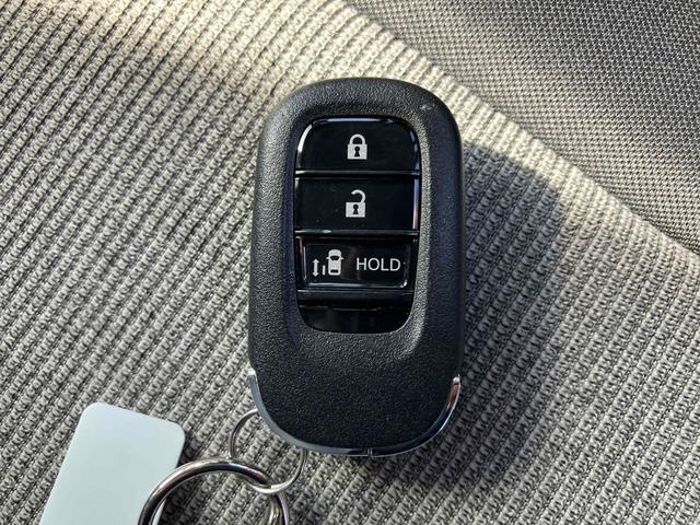 Ｎ－ＢＯＸ ベースグレード　レンタカーアップ車　ＥＴＣ　バックカメラ　両側スライド・片側電動　ナビ　ＴＶ　クリアランスソナー　オートクルーズコントロール　レーンアシスト　衝突被害軽減システム　オートライト　ＬＥＤヘッドランプ（70枚目）