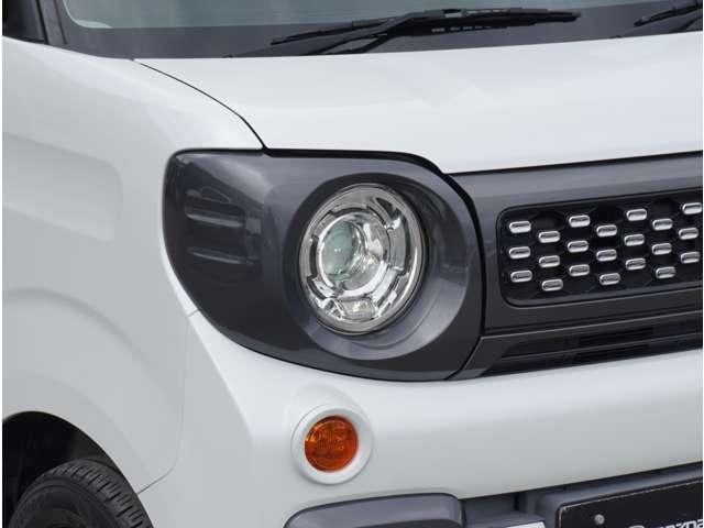 フレアワゴンタフスタイル ６６０　タフスタイル　ハイブリッド　ＸＳ　両側電動スライドドア　ナビ　ＥＴＣ　前後ド　シートヒータ　デュアルセンサーブレーキ　パークソナー　オートエアコン　Ｉストップ　横滑り防止装置　ベンチシート　盗難防止装置　アルミホイール　ＡＢＳ（5枚目）