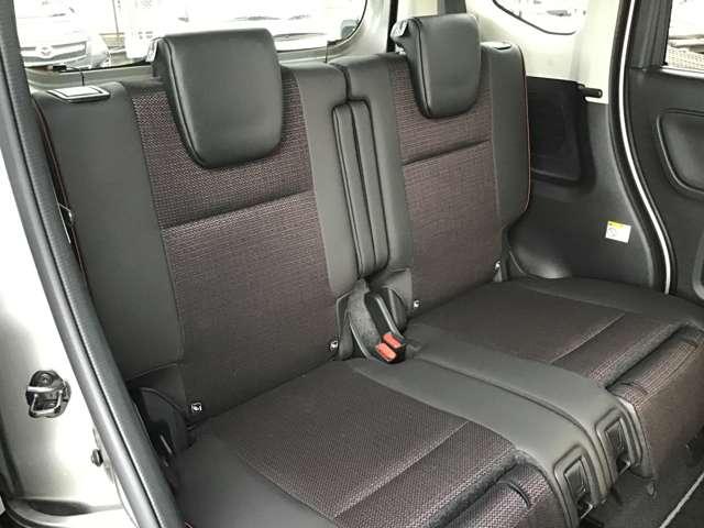 フレアワゴンカスタムスタイル ６６０　カスタムスタイル　ＸＳ　両側電動スライドドア　ナビ　全方位モニタ　Ｗパワースライドドア　ＡＡＣ　レーダークルーズコントロール　アルミホイール　コーナーセンサー　ＡＢＳ　イモビライザー　オットマン　スマートキー　シートヒーター（8枚目）