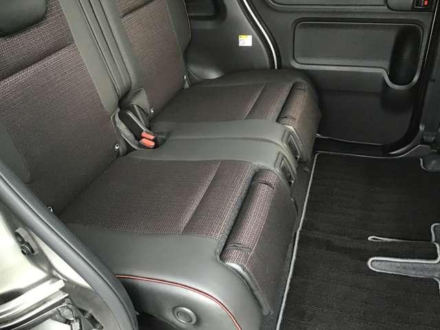 フレアワゴンカスタムスタイル ６６０　カスタムスタイル　ＸＳ　両側電動スライドドア　ナビ　全方位モニタ　Ｗパワースライドドア　ＡＡＣ　レーダークルーズコントロール　アルミホイール　コーナーセンサー　ＡＢＳ　イモビライザー　オットマン　スマートキー　シートヒーター（9枚目）