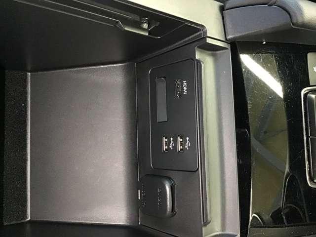 �d���e���������