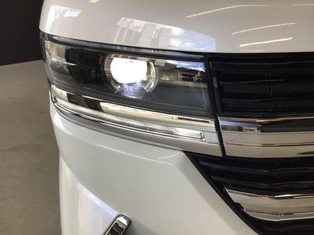 フレアワゴンカスタムスタイル ６６０　カスタムスタイル　ＸＳ　両側電動スライドドア　ナビ　ＥＴＣ　Ｗパワースライドドア　ＡＡＣ　レーダークルーズコントロール　アルミホイール　コーナーセンサー　ＡＢＳ　イモビライザー　オットマン　スマートキー　アイドリングストップ（4枚目）