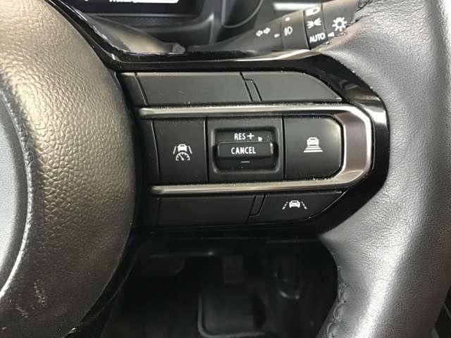 �}�c�_�N���[�Y�R���g���[���A��s�ԂƂ̎ԊԂ��ێ����Ȃ���Ǐ]���s���ł��A���������s�Ȃǂ̃h���C�o�[�̕��S���y�����܂��B