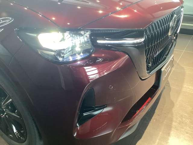 ＣＸ－８０ ３．３　ＸＤハイブリッド　プレミアム　スポーツ　ディーゼルタ　試乗車アップ　大型サンルーフ　レーダークルーズ　パノラマサンルーフ　クリアランスソナー　パワーシート　衝突被害軽減システム　シートヒーター　４ＷＤ　オートマチックハイビーム　バックカメラ　３列（10枚目）