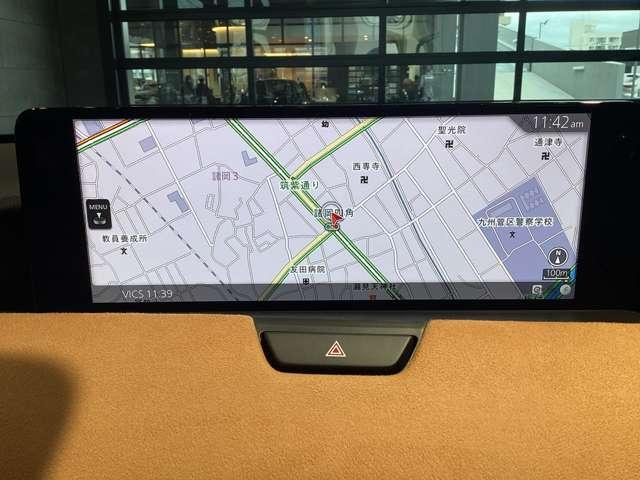 ＣＸ－８０ ３．３　ＸＤハイブリッド　プレミアム　スポーツ　ディーゼルタ　試乗車アップ　大型サンルーフ　レーダークルーズ　パノラマサンルーフ　クリアランスソナー　パワーシート　衝突被害軽減システム　シートヒーター　４ＷＤ　オートマチックハイビーム　バックカメラ　３列（35枚目）