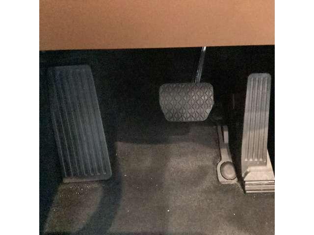 ＣＸ－８０ ３．３　ＸＤハイブリッド　プレミアム　スポーツ　ディーゼルタ　試乗車アップ　大型サンルーフ　レーダークルーズ　パノラマサンルーフ　クリアランスソナー　パワーシート　衝突被害軽減システム　シートヒーター　４ＷＤ　オートマチックハイビーム　バックカメラ　３列（59枚目）