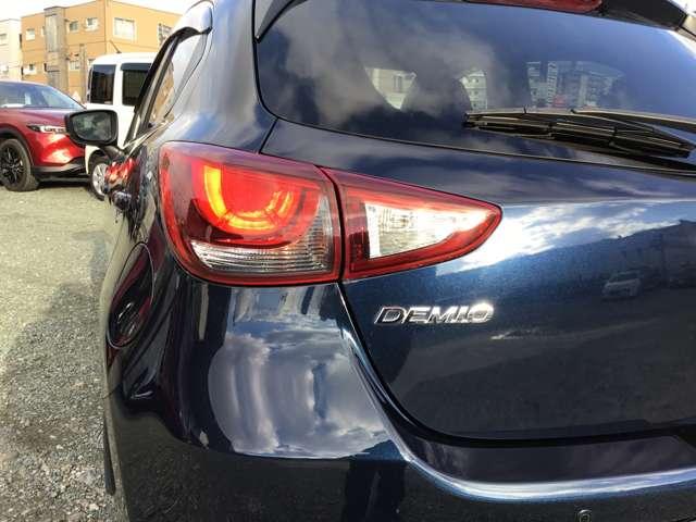 デミオ １．５　ＸＤ　ツーリング　ディーゼルターボ　ナビ　ＥＴＣ　全方位モニター　ＣＤ　ＤＶＤ　スマートキ　Ｂｌｕｅｔｏｏｔｈ音楽　ＡＡＣ　横滑防止　Ｂカメ　ＥＴＣ付き　Ａストップ　ナビ＆ＴＶ　全席パワーウインドウ　ＰＳ　Ｓヒーター　キーレスエントリー（10枚目）