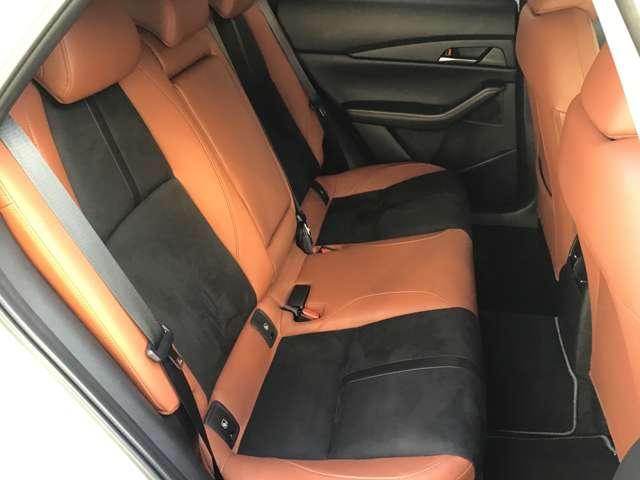 ���㕔���ȃV�[�g��聙�@�����A�V�[�g�����K�ȏ��S�n���V-�g�̏��S�n���ǂ��A���s�Ȃǒ������^�]�ɂ������Ă��܂��B