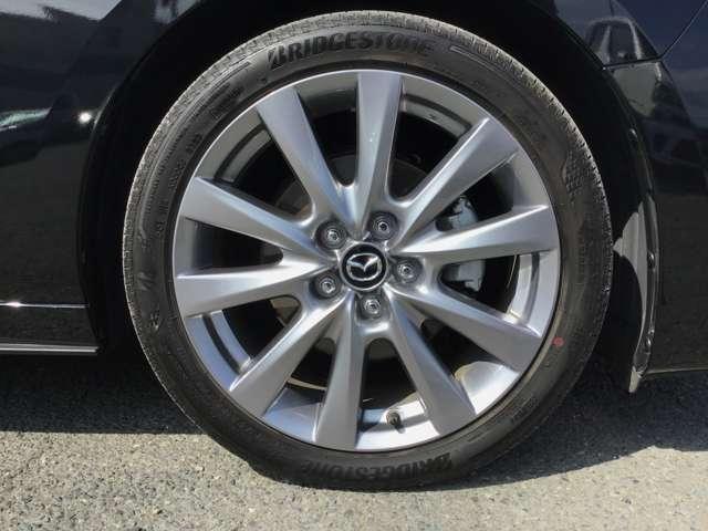 MAZDA3ファストバック 2.0 20S プロアクティブ ツーリング セレクション ナビ ETC 前後ドラレコ 全方位モニター レーダークルーズコントロール アルミホイール 電動シート Bluetoothオーディオ クリアランスソナー オートマチックハイビーム スマートキー(7枚目)