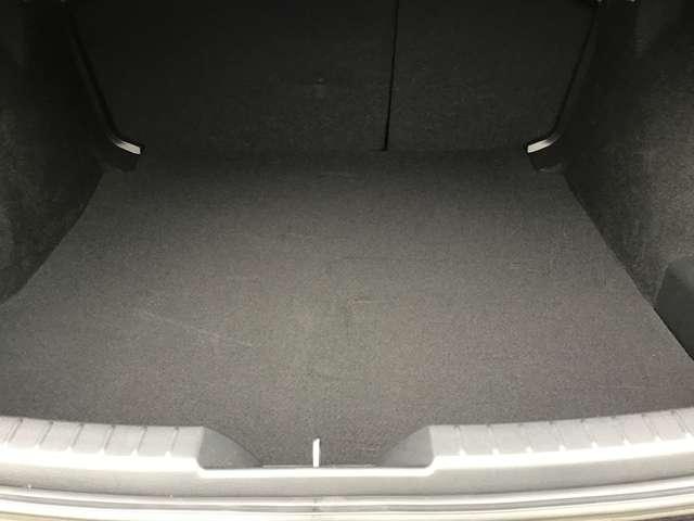 MAZDA3ファストバック 2.0 20S プロアクティブ ツーリング セレクション ナビ ETC 前後ドラレコ 全方位モニター レーダークルーズコントロール アルミホイール 電動シート Bluetoothオーディオ クリアランスソナー オートマチックハイビーム スマートキー(8枚目)