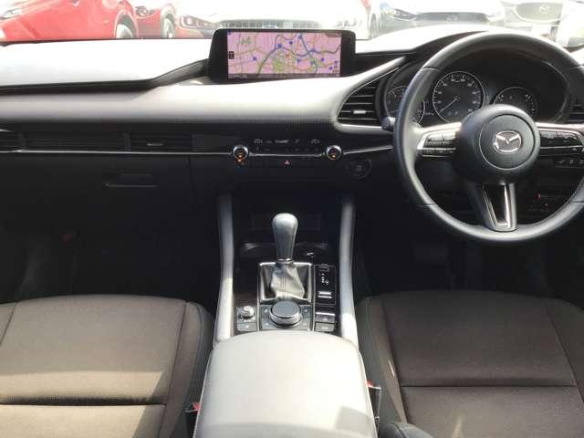 MAZDA3ファストバック 2.0 20S プロアクティブ ツーリング セレクション ナビ ETC 前後ドラレコ 全方位モニター レーダークルーズコントロール アルミホイール 電動シート Bluetoothオーディオ クリアランスソナー オートマチックハイビーム スマートキー(14枚目)