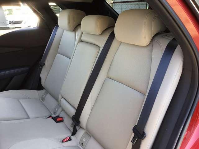 ���㕔���ȃV�[�g��聙�@�����A�V�[�g�����K�ȏ��S�n���V-�g�̏��S�n���ǂ��A���s�Ȃǒ������^�]�ɂ������Ă��܂��B