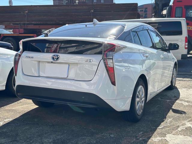 プリウス S ドライブレコーダー ETC バックカメラ ナビ TV アルミホイール オートライト LEDヘッドランプ CVT スマートキー 電動格納ミラー 盗難防止システム CD Bluetooth 衝突安全ボディ(21枚目)