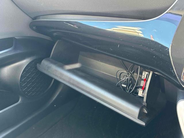 プリウス S ドライブレコーダー ETC バックカメラ ナビ TV アルミホイール オートライト LEDヘッドランプ CVT スマートキー 電動格納ミラー 盗難防止システム CD Bluetooth 衝突安全ボディ(47枚目)