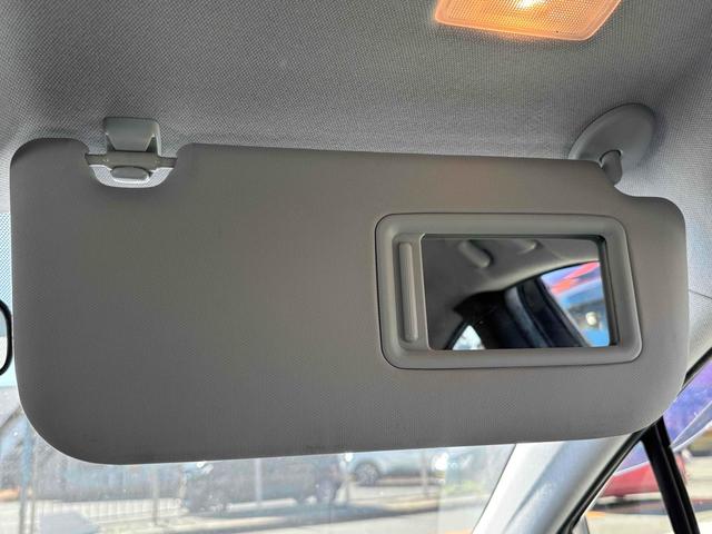 プリウス S ドライブレコーダー ETC バックカメラ ナビ TV アルミホイール オートライト LEDヘッドランプ CVT スマートキー 電動格納ミラー 盗難防止システム CD Bluetooth 衝突安全ボディ(52枚目)