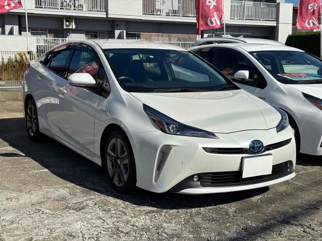 プリウス Aツーリングセレクション ドライブレコーダー クリアランスソナー レーンアシスト オートクルーズコントロール パークアシスト 衝突被害軽減システム 全周囲カメラ ナビ TV アルミホイール オートマチックハイビーム(14枚目)