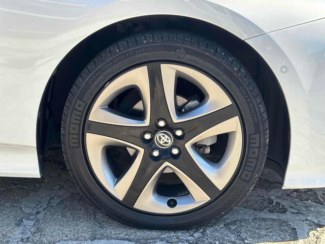 プリウス Aツーリングセレクション ドライブレコーダー クリアランスソナー レーンアシスト オートクルーズコントロール パークアシスト 衝突被害軽減システム 全周囲カメラ ナビ TV アルミホイール オートマチックハイビーム(20枚目)