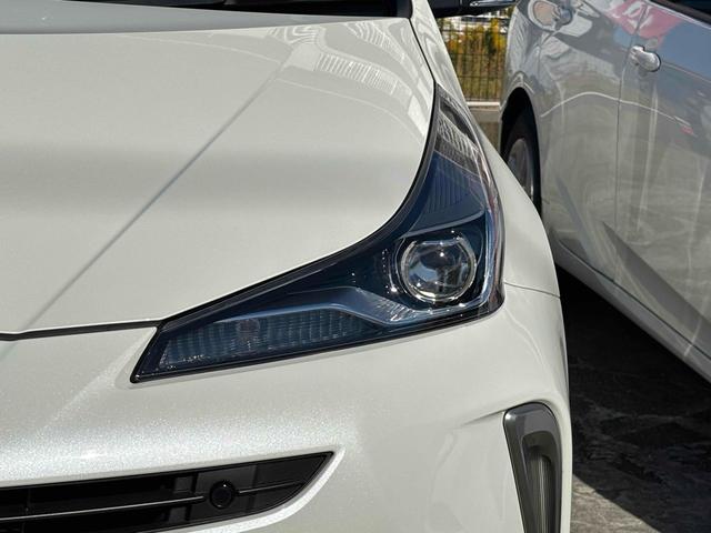 プリウス Aツーリングセレクション ドライブレコーダー クリアランスソナー レーンアシスト オートクルーズコントロール パークアシスト 衝突被害軽減システム 全周囲カメラ ナビ TV アルミホイール オートマチックハイビーム(27枚目)