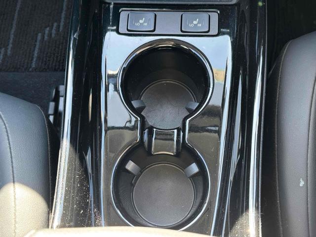 プリウス Aツーリングセレクション ドライブレコーダー クリアランスソナー レーンアシスト オートクルーズコントロール パークアシスト 衝突被害軽減システム 全周囲カメラ ナビ TV アルミホイール オートマチックハイビーム(54枚目)