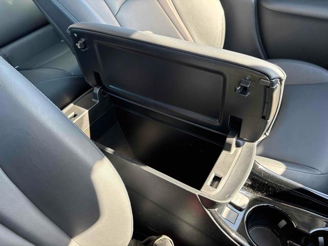 プリウス Aツーリングセレクション ドライブレコーダー クリアランスソナー レーンアシスト オートクルーズコントロール パークアシスト 衝突被害軽減システム 全周囲カメラ ナビ TV アルミホイール オートマチックハイビーム(58枚目)