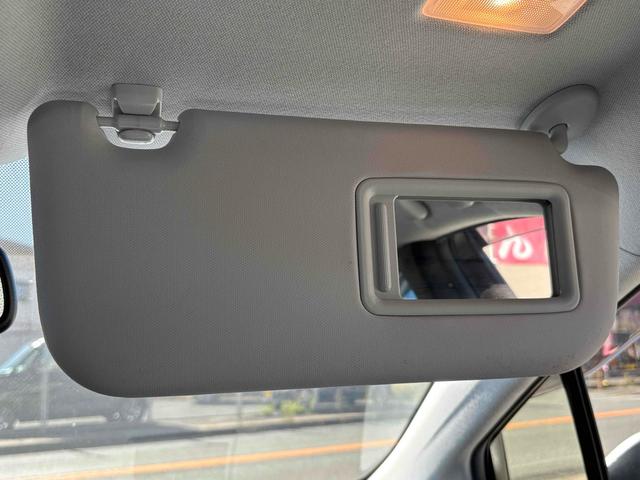 プリウス Aツーリングセレクション ドライブレコーダー クリアランスソナー レーンアシスト オートクルーズコントロール パークアシスト 衝突被害軽減システム 全周囲カメラ ナビ TV アルミホイール オートマチックハイビーム(61枚目)