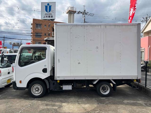 アトラストラック 　トラック　ＡＴ　後輪ダブル　バックカメラ　電動格納ミラー　エアコン　パワーウィンドウ　運転席エアバッグ（11枚目）