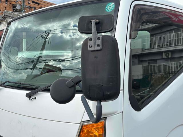 アトラストラック 　トラック　ＡＴ　後輪ダブル　バックカメラ　電動格納ミラー　エアコン　パワーウィンドウ　運転席エアバッグ（16枚目）