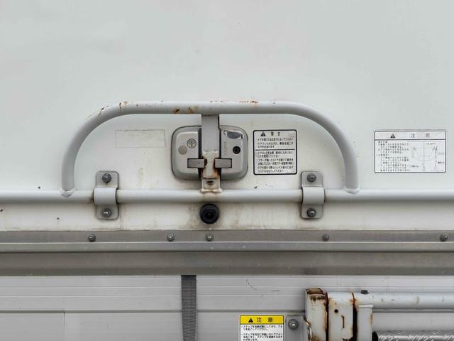 アトラストラック 　トラック　ＡＴ　後輪ダブル　バックカメラ　電動格納ミラー　エアコン　パワーウィンドウ　運転席エアバッグ（23枚目）