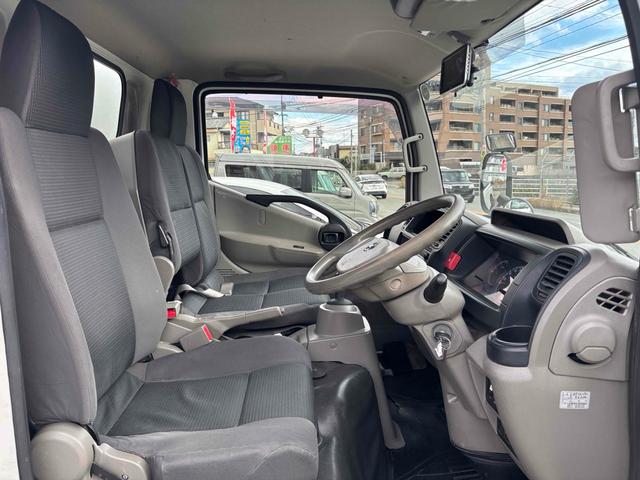 アトラストラック 　トラック　ＡＴ　後輪ダブル　バックカメラ　電動格納ミラー　エアコン　パワーウィンドウ　運転席エアバッグ（26枚目）