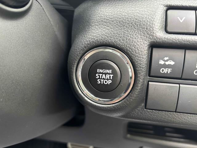 フロンクス ベースグレード　４ＷＤ　全周囲カメラ　クリアランスソナー　オートクルーズコントロール　レーンアシスト　衝突被害軽減システム　ナビ　ＴＶ　オートライト　ＬＥＤヘッドランプ　アルミホイール　スマートキー（8枚目）