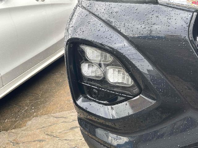 フロンクス ベースグレード　４ＷＤ　全周囲カメラ　クリアランスソナー　オートクルーズコントロール　レーンアシスト　衝突被害軽減システム　ナビ　ＴＶ　オートライト　ＬＥＤヘッドランプ　アルミホイール　スマートキー（26枚目）