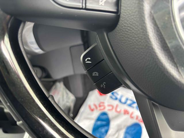 フロンクス ベースグレード　４ＷＤ　全周囲カメラ　クリアランスソナー　オートクルーズコントロール　レーンアシスト　衝突被害軽減システム　ナビ　ＴＶ　オートライト　ＬＥＤヘッドランプ　アルミホイール　スマートキー（41枚目）