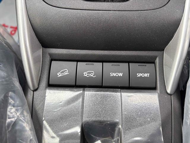 フロンクス ベースグレード　４ＷＤ　全周囲カメラ　クリアランスソナー　オートクルーズコントロール　レーンアシスト　衝突被害軽減システム　ナビ　ＴＶ　オートライト　ＬＥＤヘッドランプ　アルミホイール　スマートキー（46枚目）