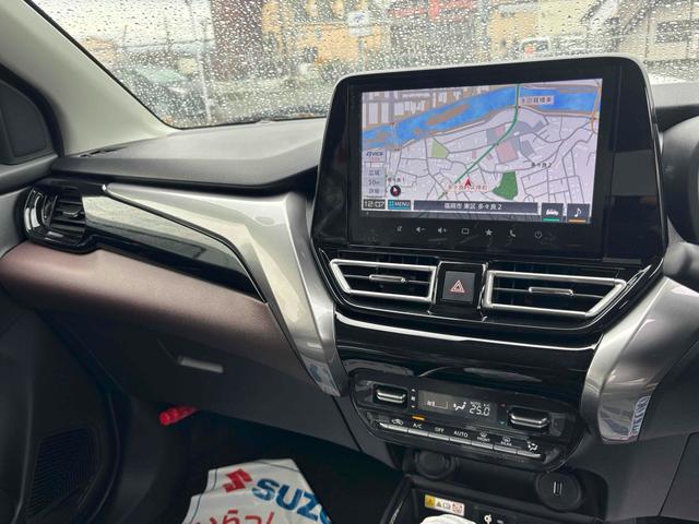 フロンクス ベースグレード　４ＷＤ　全周囲カメラ　クリアランスソナー　オートクルーズコントロール　レーンアシスト　衝突被害軽減システム　ナビ　ＴＶ　オートライト　ＬＥＤヘッドランプ　アルミホイール　スマートキー（49枚目）