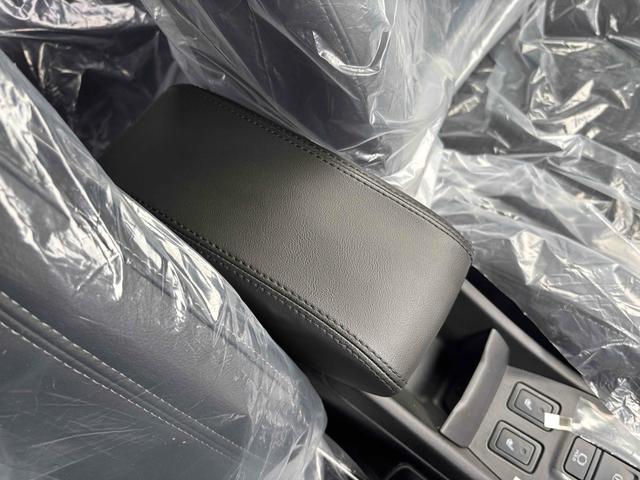 フロンクス ベースグレード　４ＷＤ　全周囲カメラ　クリアランスソナー　オートクルーズコントロール　レーンアシスト　衝突被害軽減システム　ナビ　ＴＶ　オートライト　ＬＥＤヘッドランプ　アルミホイール　スマートキー（55枚目）