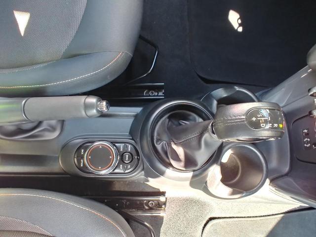 ワン 純正ナビ Bカメラ ドラレコ 禁煙車 Bluetooth(18枚目)